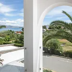 Almira Mare