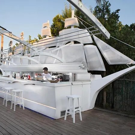 Hotel Almira Mare