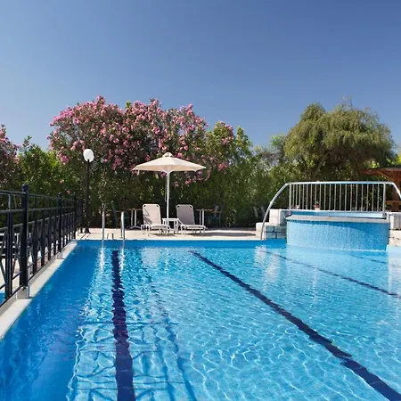 Almira Mare Отель Халкида