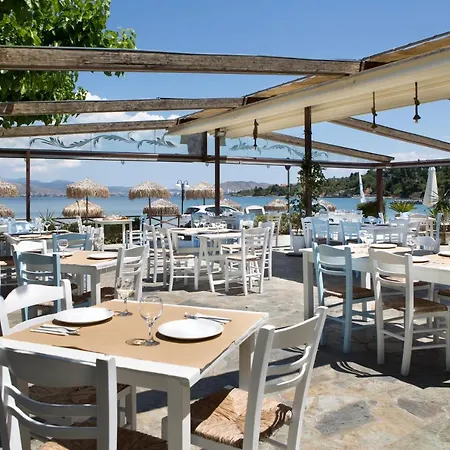 Almira Mare Отель 4*