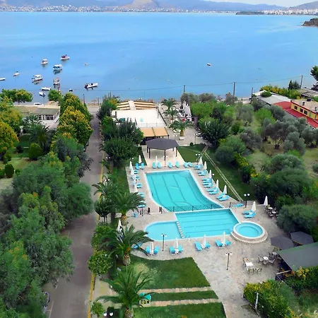 Ξενοδοχείο Almira Mare 4*