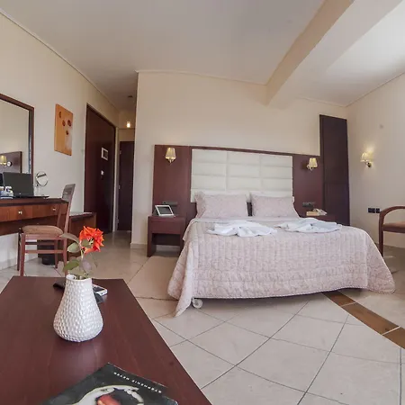 Отель Almira Mare