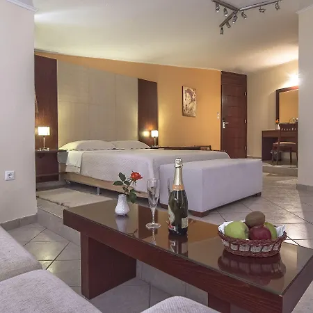 Almira Mare Hotel 4*