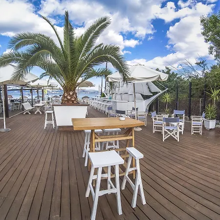 Отель Almira Mare