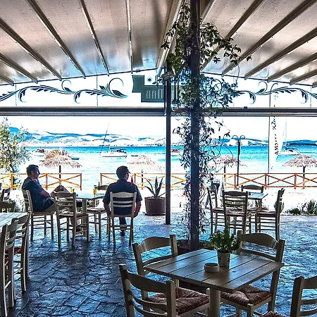 Almira Mare Χαλκίδα