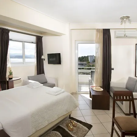 Almira Mare Отель Халкида