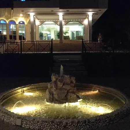 Отель Almira Mare 4*