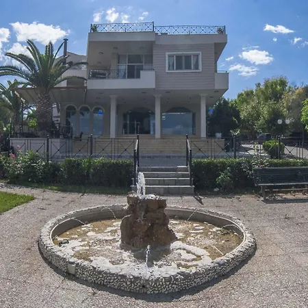 Almira Mare Hotel